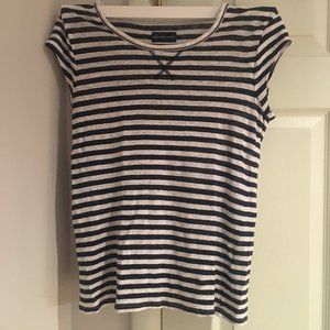 Black and white striped t-shirt